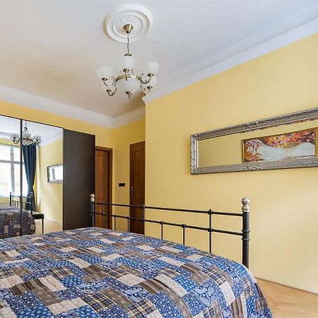 In Heart Of Prague - 2Br 2Ba Elegant Downtown Apt 外观 照片