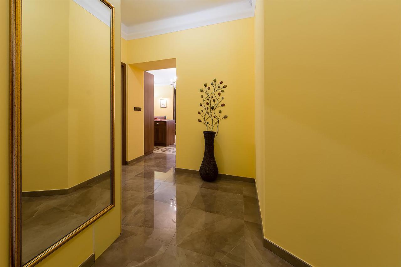 In Heart Of Prague - 2Br 2Ba Elegant Downtown Apt 外观 照片