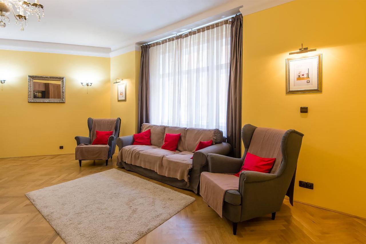 In Heart Of Prague - 2Br 2Ba Elegant Downtown Apt 外观 照片