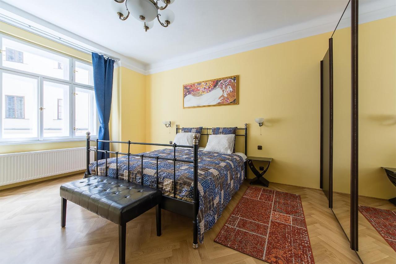 In Heart Of Prague - 2Br 2Ba Elegant Downtown Apt 外观 照片